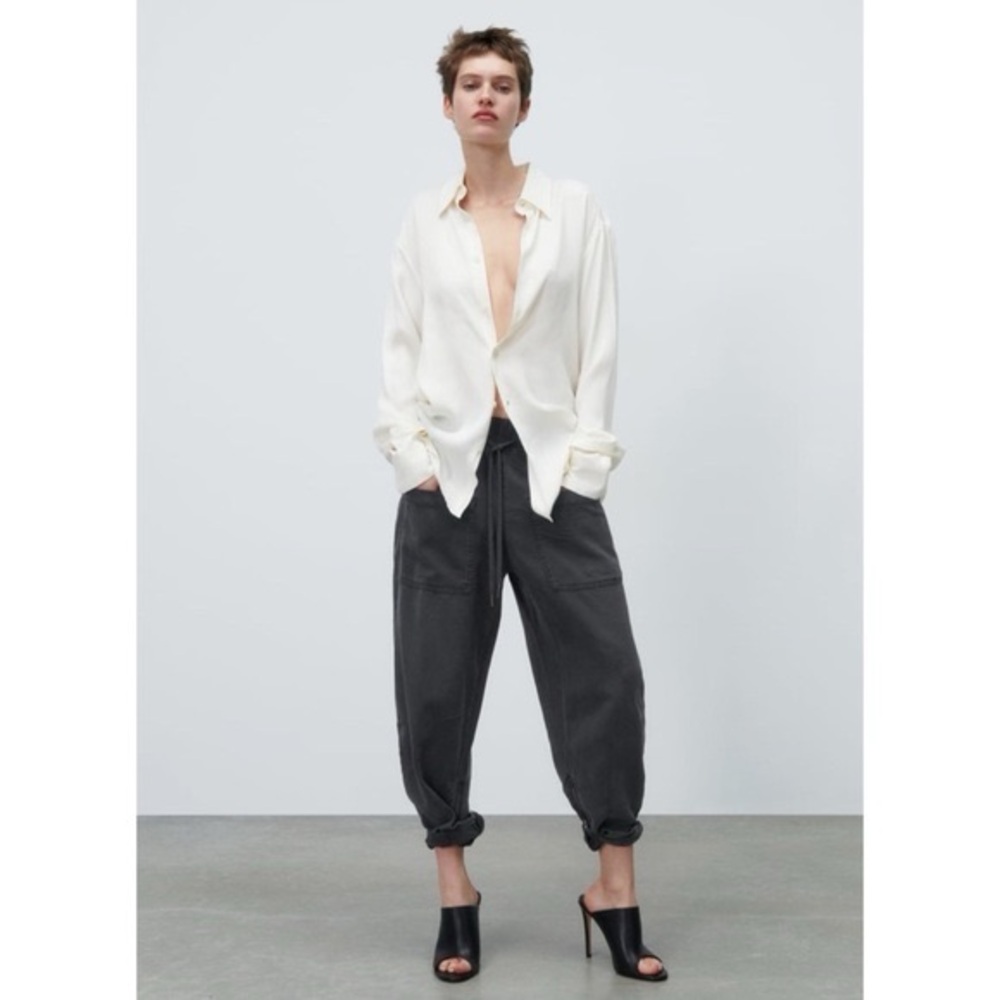 New Zara Simone Barrel Fit Pants.